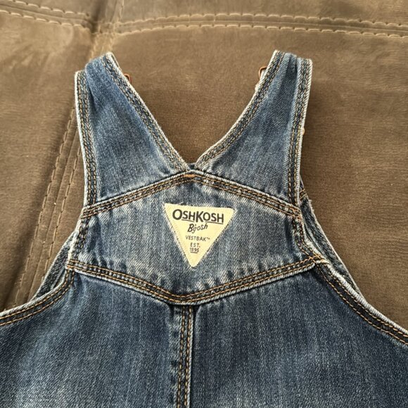 Oshkosh B’gosh Denim Button Down Kids 9M Overalls with Heart - Picture 4 of 5